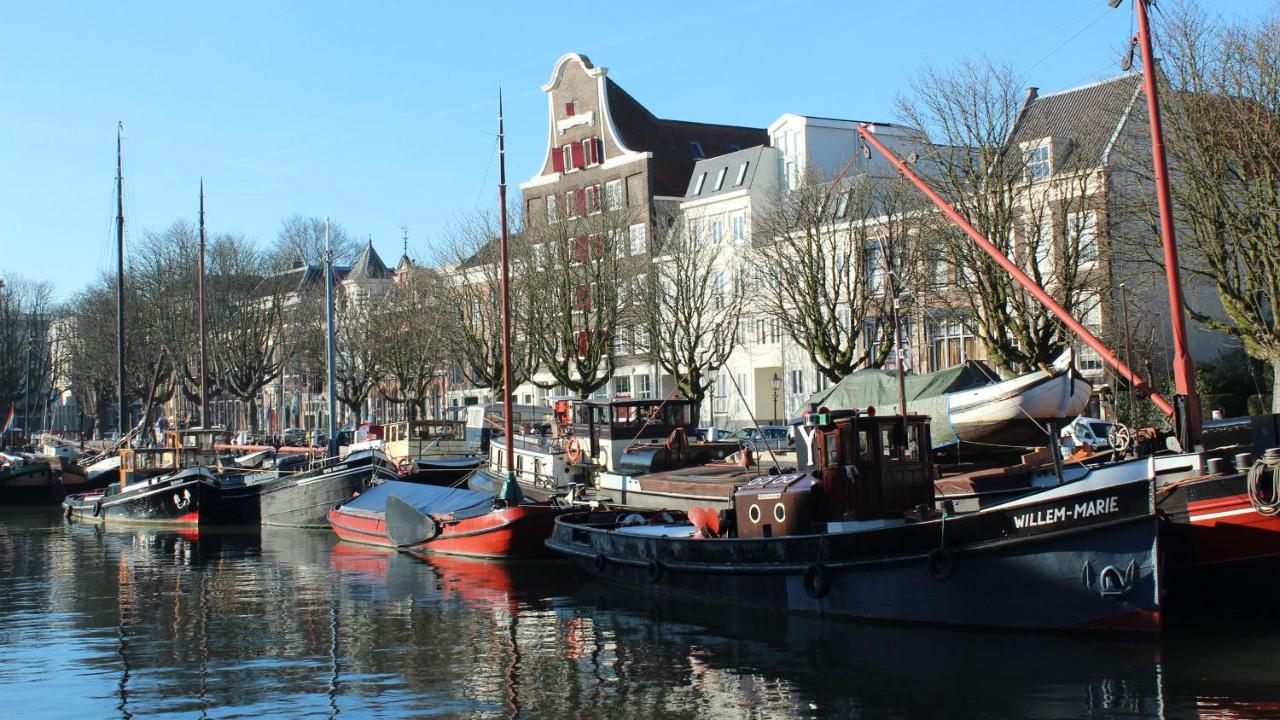 Oranjepark Bed & Breakfast Dordrecht Exterior photo